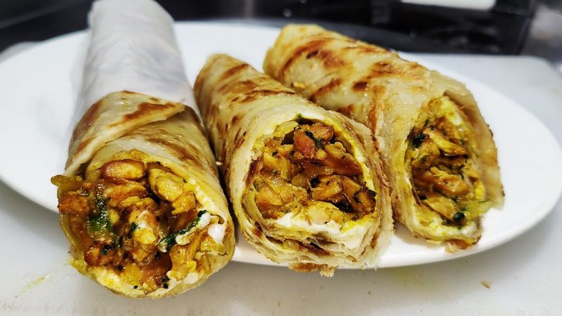 Chicken with Egg Roll